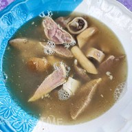เมนูของร้าน เนื้อต้มเจ๊เหมา สะพานดำ