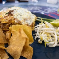 เมนูของร้าน ผัดไทยคุณตู่