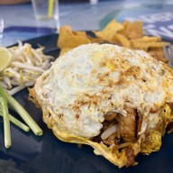 เมนูของร้าน ผัดไทยคุณตู่