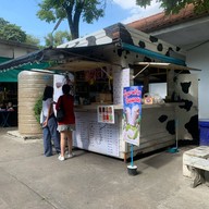 Day Off Bear โรงอาหารกรีน