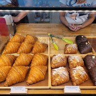 ease coffee&croissanterie