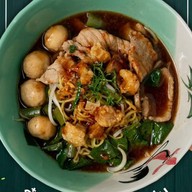 ก๋วยเตี๋ยวเรือสี่พระยา พัทลุง