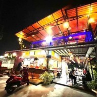 ลานหลวง - Lan Luang