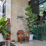 ease coffee&croissanterie