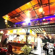 ลานหลวง - Lan Luang