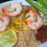 ข้าวไข่เจียวเครื่องแซ่บ&กะเพรา