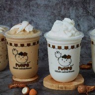 ปั่นโป๋ มะพร้าวเผานมสด หน้าตลาด The market เนินพลับหวาน