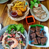 เมนูของร้าน The 11 House (บ้านคลอง11)
