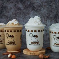 ปั่นโป๋ มะพร้าวเผานมสด หน้าตลาด The market เนินพลับหวาน