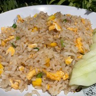 ข้าวไข่เจียวเครื่องแซ่บ&กะเพรา