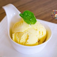 Durianism Cafe คาเฟ่ทุเรียน ศรีราชา