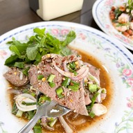 ไก่ทอดเจ๊กี โปโล นวมินทร์