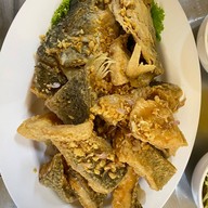 ศรีสุวรรณ ซันเซต