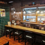 บรรยากาศ Chicken Over Rice ทองหล่อ