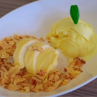 Durianism Cafe คาเฟ่ทุเรียน ศรีราชา