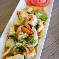 Durianism Cafe คาเฟ่ทุเรียน ศรีราชา