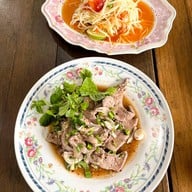 เมนูของร้าน ไก่ทอดเจ๊กี โปโล นวมินทร์