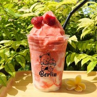 Berlin น้ำผลไม้ปั่น น้ำปั่น นมปั่น