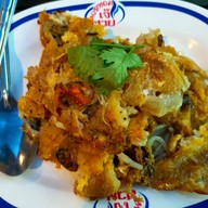 เมนูของร้าน หอยทอดเจ๊ฮวย ตลาดริมน้ำกลางคืน