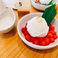 กะทิ (Ice-cream & Eatery) สุราษฎร์ธานี