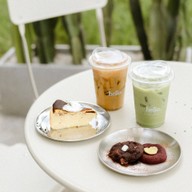 Hello coffee & bakery