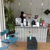 GRASP (1981 ESPRESSO BAR)