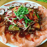 เมนูของร้าน ตำยำยั่ว by แม่เพ็ญ บ่อวิน