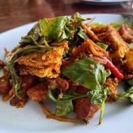 เมนูของร้าน เจ๊พรปักษ์ใต้ ซีฟู้ด หาดแม่รำพึง ระยอง