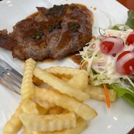 Tonnam Cafe Khaoyai