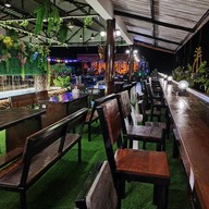ร้านท่าเดิม