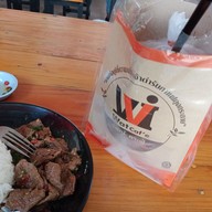 เมนูของร้าน ร้านเจ้ผึ้ง