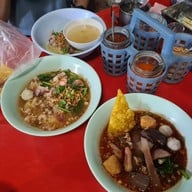 เมนูของร้าน ก๋วยเตี๋ยวหมู ป้าทุเรียน สาขา 2 ถนนมิตรภาพ