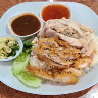 ข้าวมันไก่มุกดา-อุบลสแควร์ อุบลสแควร์