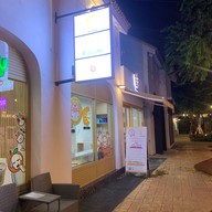 Fruzberry The Circle Rachapruk