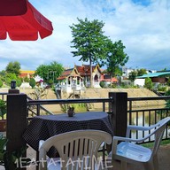บรรยากาศ Coffee River JJ.home