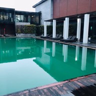 โรงแรมนภาลัย
