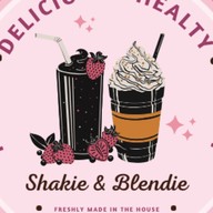 Shakie  & Blendie (Juice Smoothie coffee tea soda) พระรามสี่