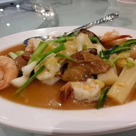 เมนูของร้าน สมบูรณ์โภชนา centralwOrld