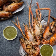 ปังปอนด์กุ้งเผา