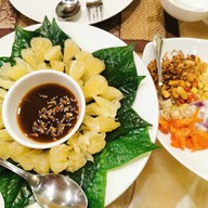 ร้านเรือนเครือวัลย์ ริเวอร์ไซด์ รีสอร์ท&สปา