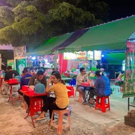 ก๋วยเตี๋ยวแชมป์นายฮั้งเพ้ง ตลาดสดสุชาดา