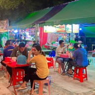 ก๋วยเตี๋ยวแชมป์นายฮั้งเพ้ง ตลาดสดสุชาดา