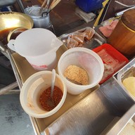 บรรยากาศ ถุงทองเต้าหู้ทอด ตลาดพระเงิน ตลาดพระเงิน