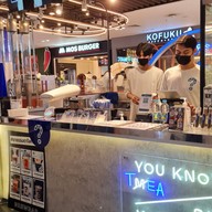 หน้าร้าน Brew Bar เซ็นทรัลปิ่นเกล้า