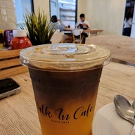 Walk In Cafe