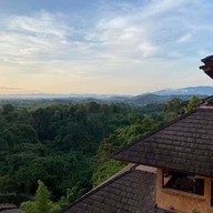 คาทิลิยาเมาท์เทนรีสอร์ทแอนด์สปา