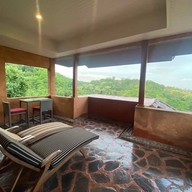 คาทิลิยาเมาท์เทนรีสอร์ทแอนด์สปา