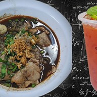 I AM ก๋วยเตี๋ยวเรืออนุสาวรีย์ฯ -
