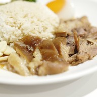 ข้าวขาหมู เซนต์หลุยส์ ซีคอนบางแค