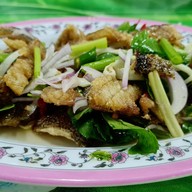 ข้าวต้ม นายหัวเราะ